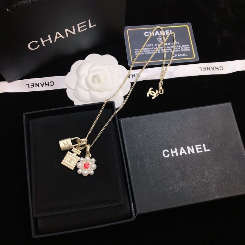 Chanel Necklaces